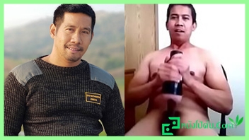 คลิปหลุดนักโทษคนดัง xxx ผอ.กอล์ฟ ชายฉกรรจ์ฆ่า3ศพ นั่งเย็ดจิ๋มกระป๋องก่อนไปชิงทรัพย์ห้างดัง rov69 เย็ดหีเทียมกระเด้าหีปลอม นั่งเอาควยเสียบหีบนเก้าอี้ เย็ดจนน้ำควยแตกคาจิ๋มกระป๋อง น้ำเงี่ยนของผอ.กอล์ฟเยอะจนทะลุรูหี